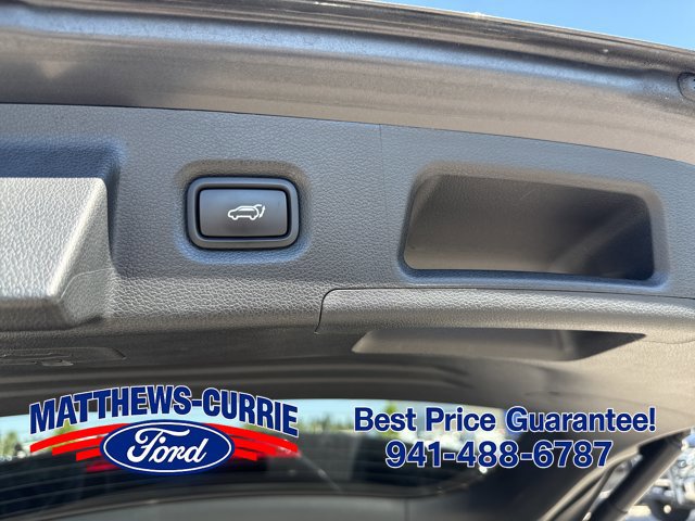Used 2023 Hyundai Santa Fe SEL FWD image 14