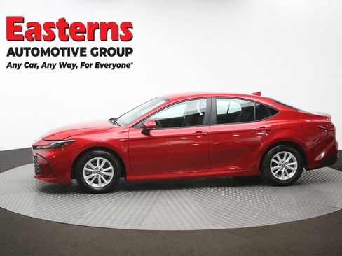 Used 2025 Toyota Camry LE FWD image 58