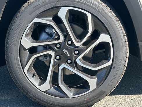 New 2026 Chevrolet Trax RS w/ Driver Confidence Package image 32