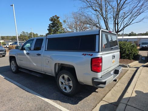 Used 2018 Chevrolet Silverado 1500 Custom w/ LPO, Street Package image 4