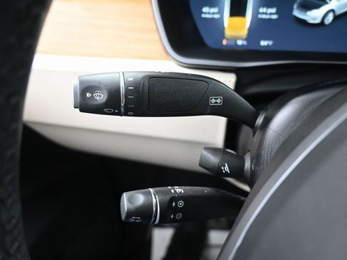 Used 2019 Tesla Model X 100D image 19