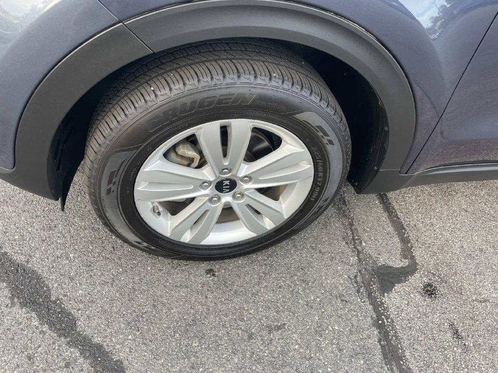 Used 2019 Kia Sportage LX AWD/4WD image 11