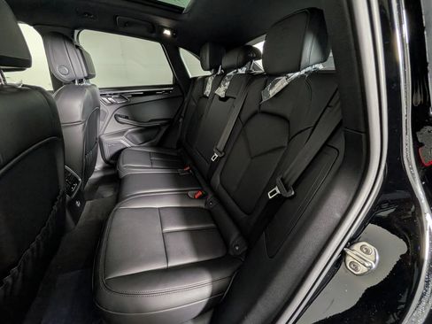 New 2026 Porsche Macan AWD/4WD image 24