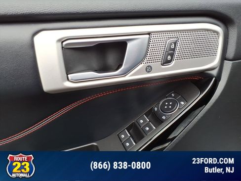 Certified 2022 Ford Explorer ST-Line w/ Class IV Trailer Tow Package image 15