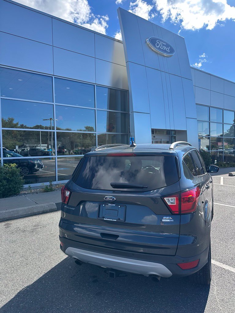 Used 2019 Ford Escape SEL AWD/4WD image 4