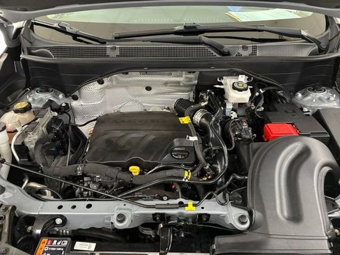 Certified 2024 Buick Encore GX Preferred FWD image 11