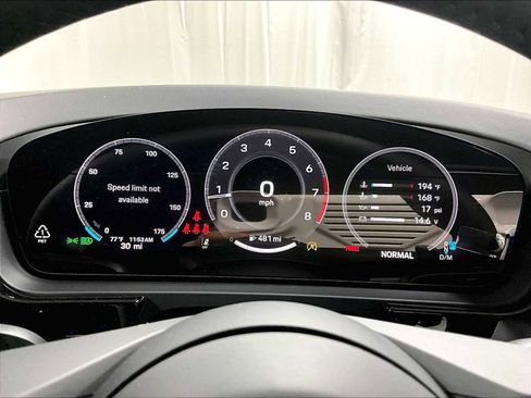 New 2026 Porsche Cayenne image 21