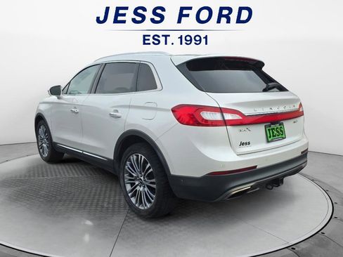 Used 2016 Lincoln MKX Reserve w/ Luxury Package image 3