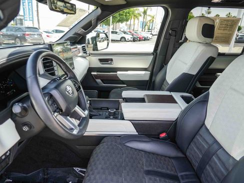 Used 2024 Toyota Sequoia Capstone AWD/4WD image 18