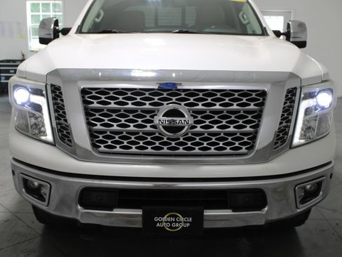 Used 2017 Nissan Titan SL RWD image 56