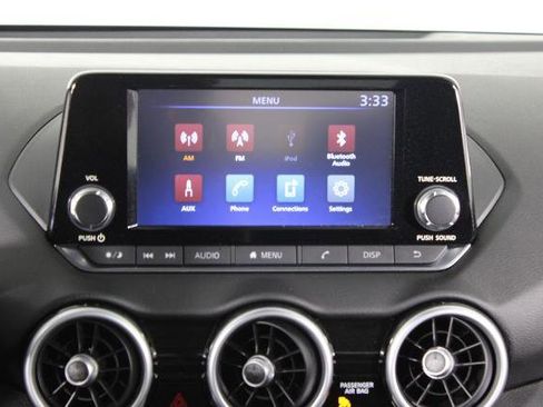Certified 2024 Nissan Sentra S FWD image 9