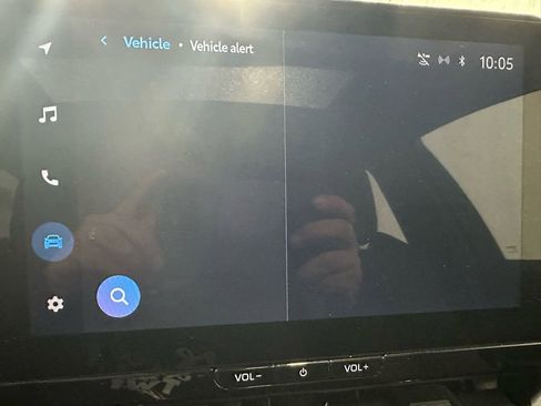 Used 2025 Toyota Corolla SE w/ SE Premium Package image 31