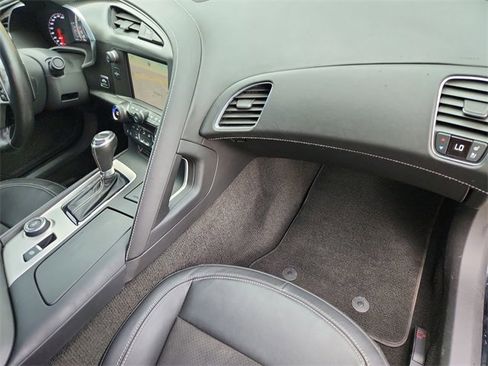 Certified 2015 Chevrolet Corvette Stingray Coupe w/ 3LT Preferred Equipment Group image 26