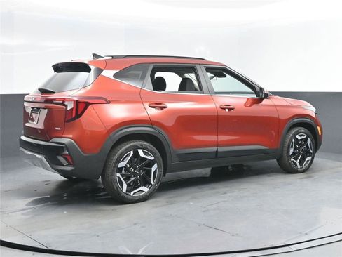 New 2026 Kia Seltos SX image 7
