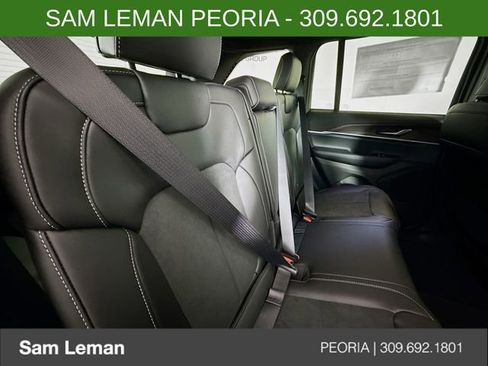 New 2026 Jeep Grand Cherokee Altitude image 26