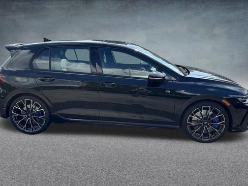Used 2026 Volkswagen Golf AWD/4WD image 6