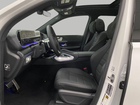 New 2026 Mercedes-Benz GLS 450 4MATIC image 33