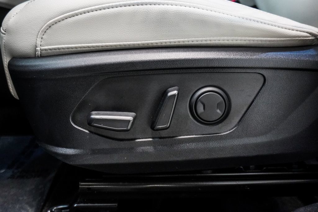 Used 2023 Hyundai Tucson SEL w/ Convenience Package AWD/4WD image 17