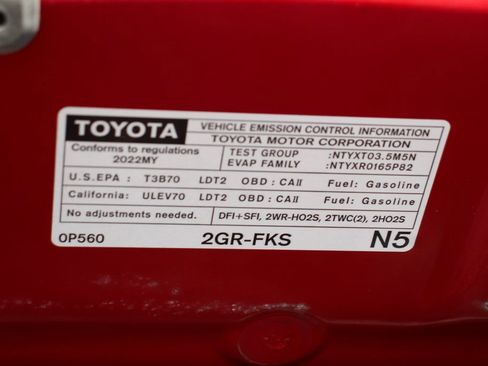 Used 2022 Toyota Tacoma TRD Sport image 13