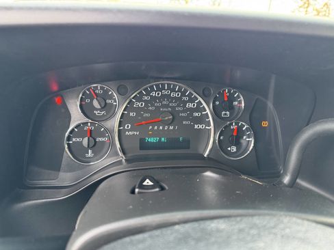 Used 2019 Chevrolet Express 3500 LS image 10