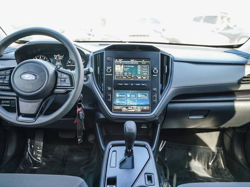 Used 2024 Subaru Crosstrek 2.0i image 11