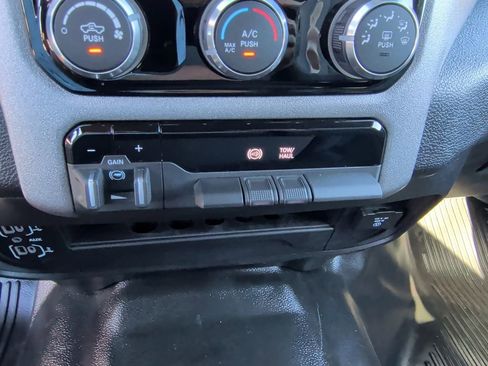 New 2026 RAM 2500 Tradesman w/ Chrome Appearance Group image 27