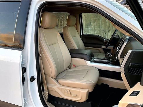 Used 2020 Ford F150 Lariat image 8