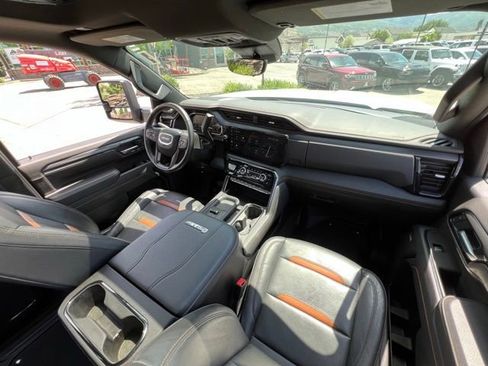 Used 2026 GMC Sierra 3500 AT4 w/ AT4 Premium Plus Package AWD/4WD image 20