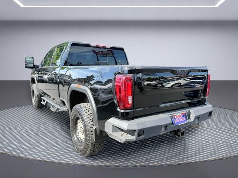 Used 2020 GMC Sierra 3500 AT4 w/ AT4 Premium Package AWD/4WD image 4