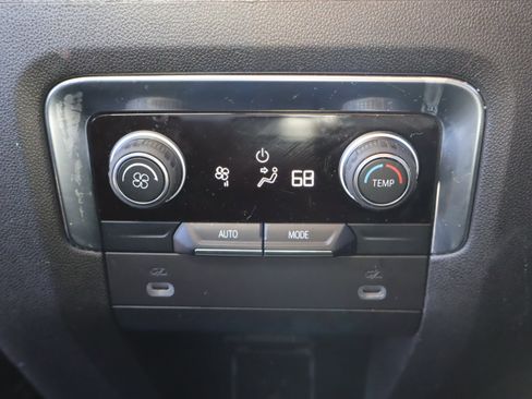 Used 2021 Chevrolet Tahoe LS image 33