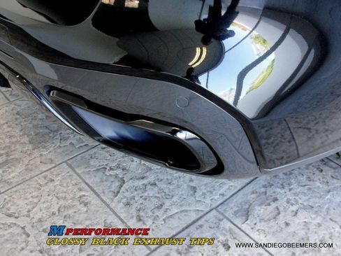 Used 2022 BMW X5 xDrive40i w/ M Sport Package image 6