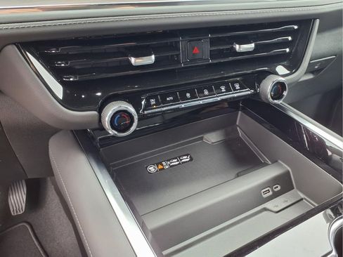 New 2026 Chevrolet Tahoe LT w/ Comfort Package AWD/4WD image 5