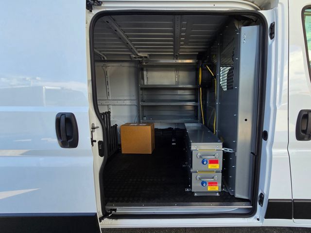 Used 2025 RAM ProMaster 2500 FWD image 21