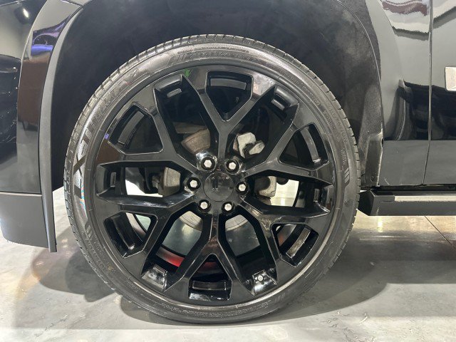 Used 2015 Cadillac Escalade Premium AWD/4WD image 9