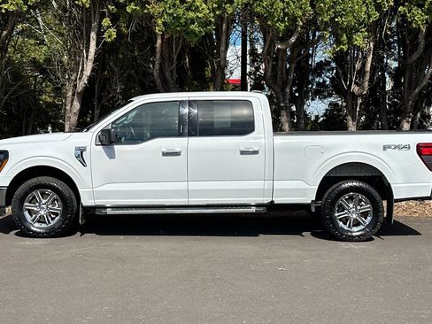 Used 2024 Ford F150 XLT w/ FX4 Off-Road Package image 7