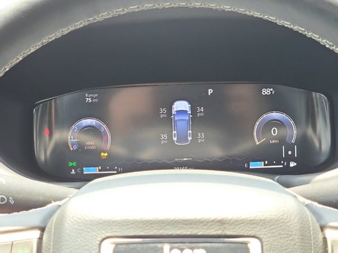 Used 2022 Jeep Compass High Altitude AWD/4WD image 24