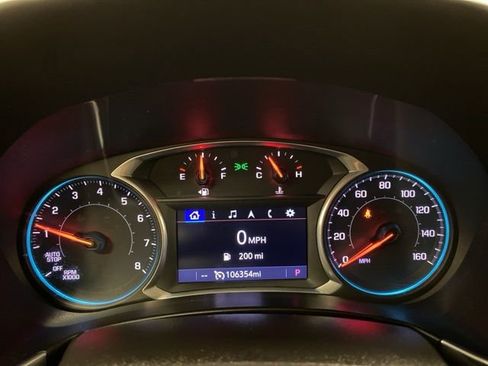 Used 2020 Chevrolet Equinox Premier image 9