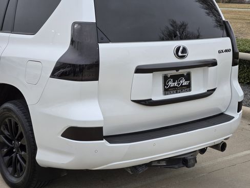 Used 2021 Lexus GX 460 Premium image 16