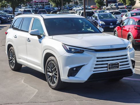New 2026 Lexus TX 350 AWD image 5