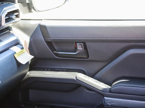 New 2026 Toyota Tacoma SR5 image 21