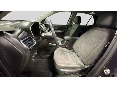Used 2018 Chevrolet Equinox LT image 11