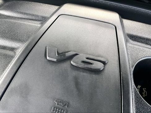 Used 2020 Jeep Grand Cherokee Altitude AWD/4WD image 30