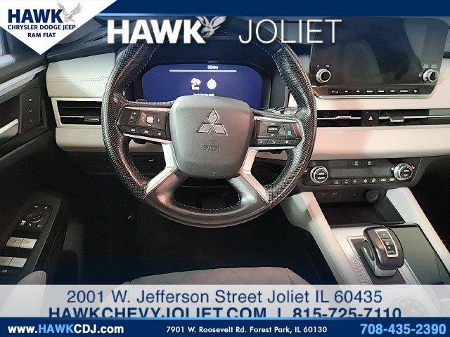 Used 2023 Mitsubishi Outlander SEL AWD/4WD image 13