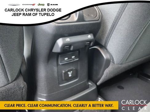 Used 2025 Jeep Wrangler Sahara w/ Safety Group AWD/4WD image 28