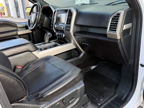 Used 2015 Ford F150 Lariat w/ Equipment Group 502A Luxury AWD/4WD image 17