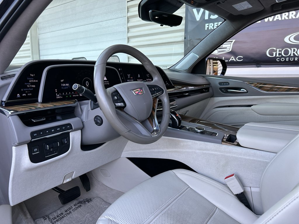 Used 2021 Cadillac Escalade Premium Luxury Platinum AWD/4WD image 10