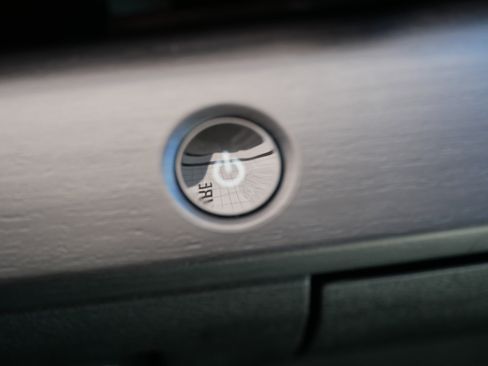 Certified 2024 Nissan Ariya AWD image 33