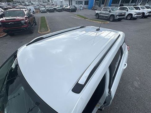 Used 2026 Chevrolet TrailBlazer LT w/ LT Cold Weather Package FWD image 14