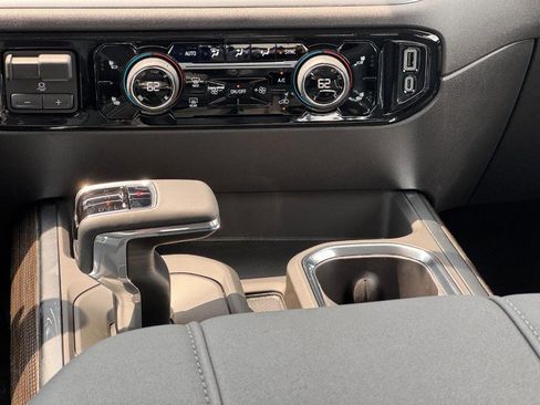 New 2026 Chevrolet Silverado 1500 LT image 9