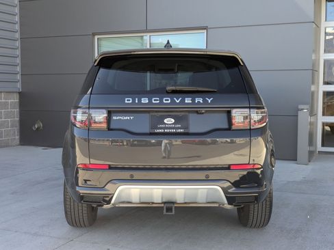Certified 2025 Land Rover Discovery Sport S image 9